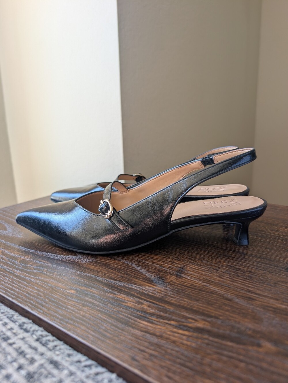 Naturalizer Grayson Black Faux Leather Slingback Kitten Heel Dress Shoes